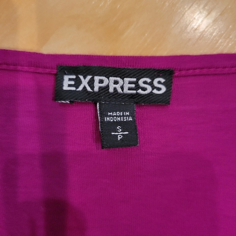 Express Color Block Short Sleeve Top Size Small - Picture 4 of 6
